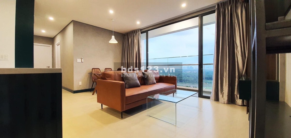 Bán căn hộ 3PN Thủ Thiêm Dragon, vị trí căn góc view sông Saigon, đã có sổ hồng, nội thất cơ bản.