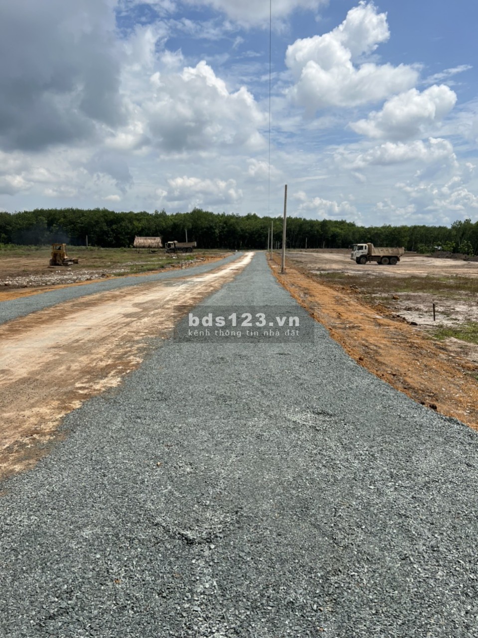 “Vỡ nợ” nên cần bán gấp lô đất thổ cư 500m2, giá 380tr, dân cư đông đúc, shr.
