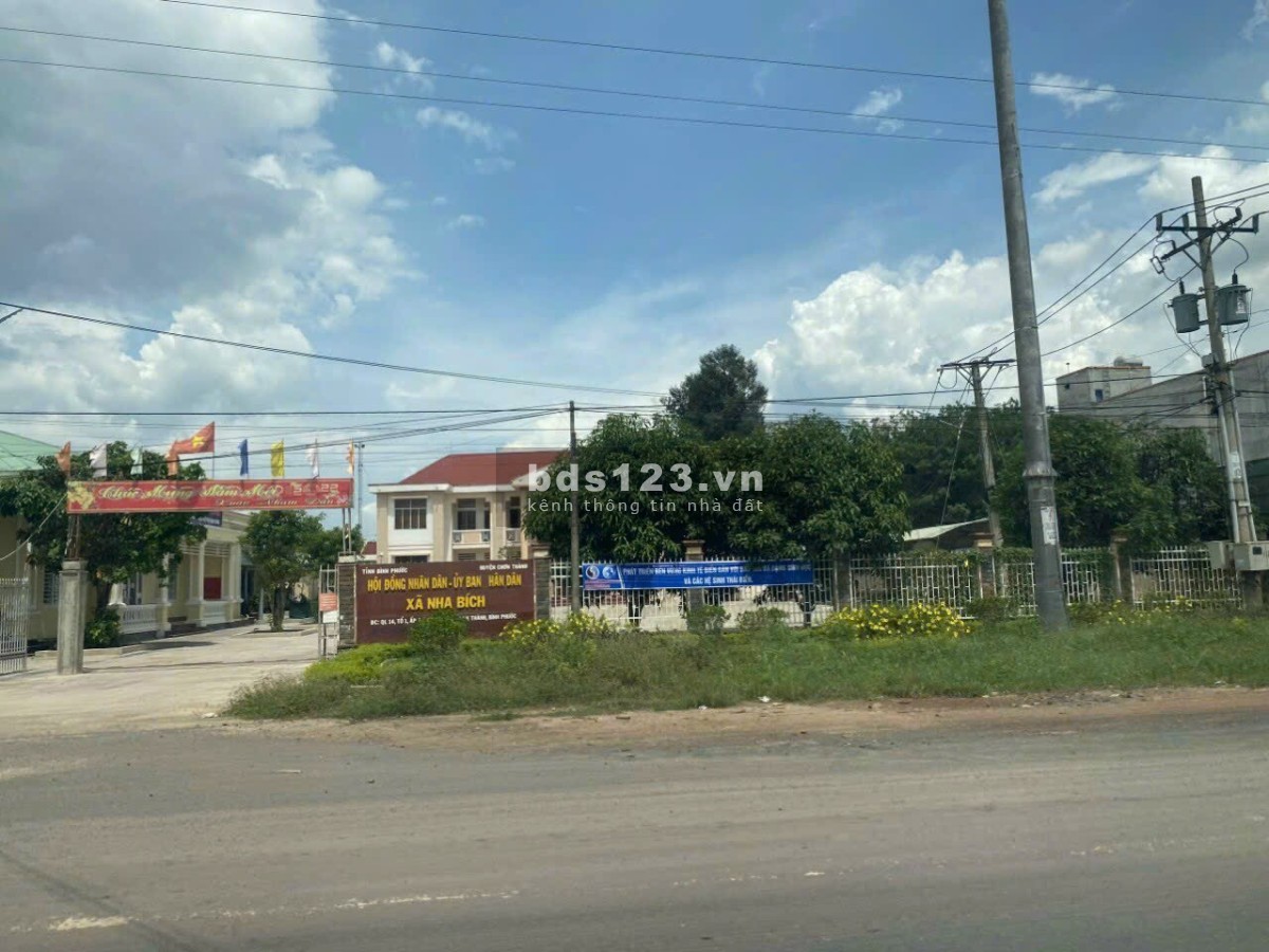 “Vỡ nợ” nên cần bán gấp lô đất thổ cư 500m2, giá 380tr, dân cư đông đúc, shr.