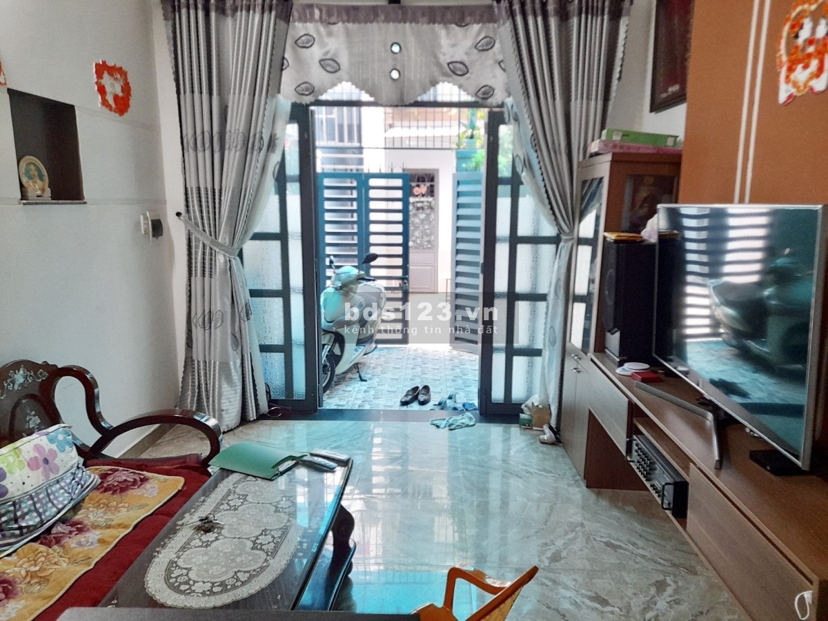 Bán gấp nhà Tiểu La 2 tầng mới toanh, thiết kế cực đẹp. Giá giảm chỉ nhỉnh 3tỷ