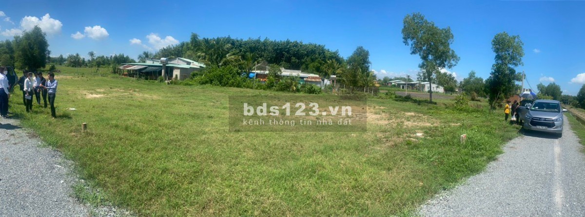 Tôi cần bán liền kề 2 lô đất có thổ cư ngay đường số 26, ấp Cây Trắc, xã Phước Đông, huyện Gò Dầu