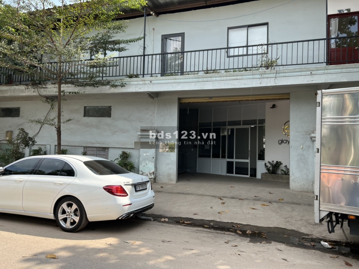 Chính chủ cần cho thuê kho xưởng 1000m2 ngay Phan Huy Ích Gò Vấp phù hợp sản xuất làm kho đa nghành