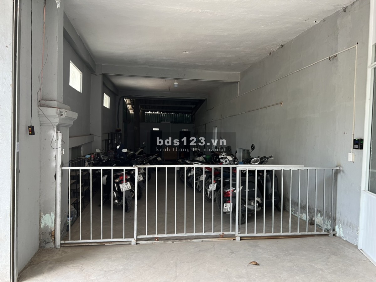 Chính chủ cần cho thuê kho xưởng 1000m2 ngay Phan Huy Ích Gò Vấp phù hợp sản xuất làm kho đa nghành