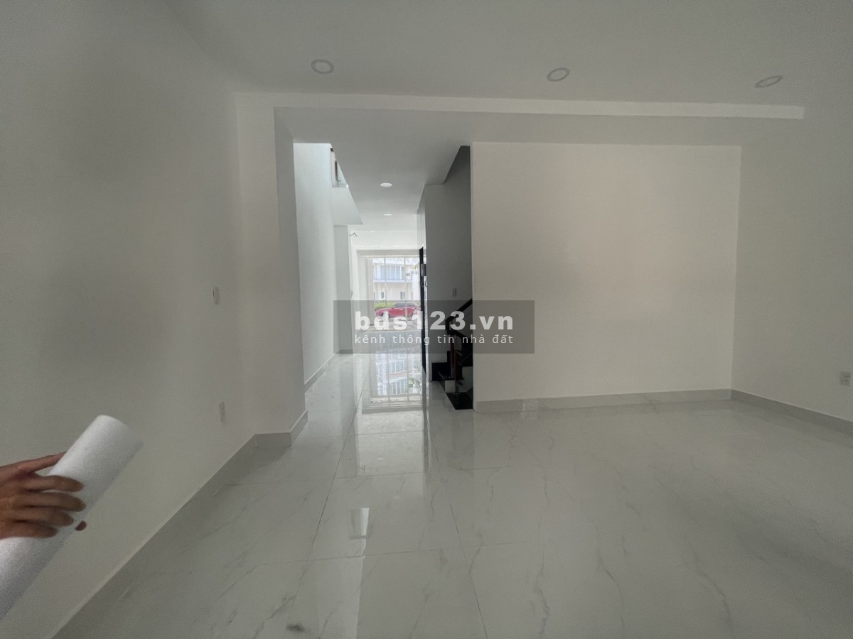 Chuyên cho thuê Shophouse SALA Saritown từ 2018-NAY chỉ 99 tr/tháng