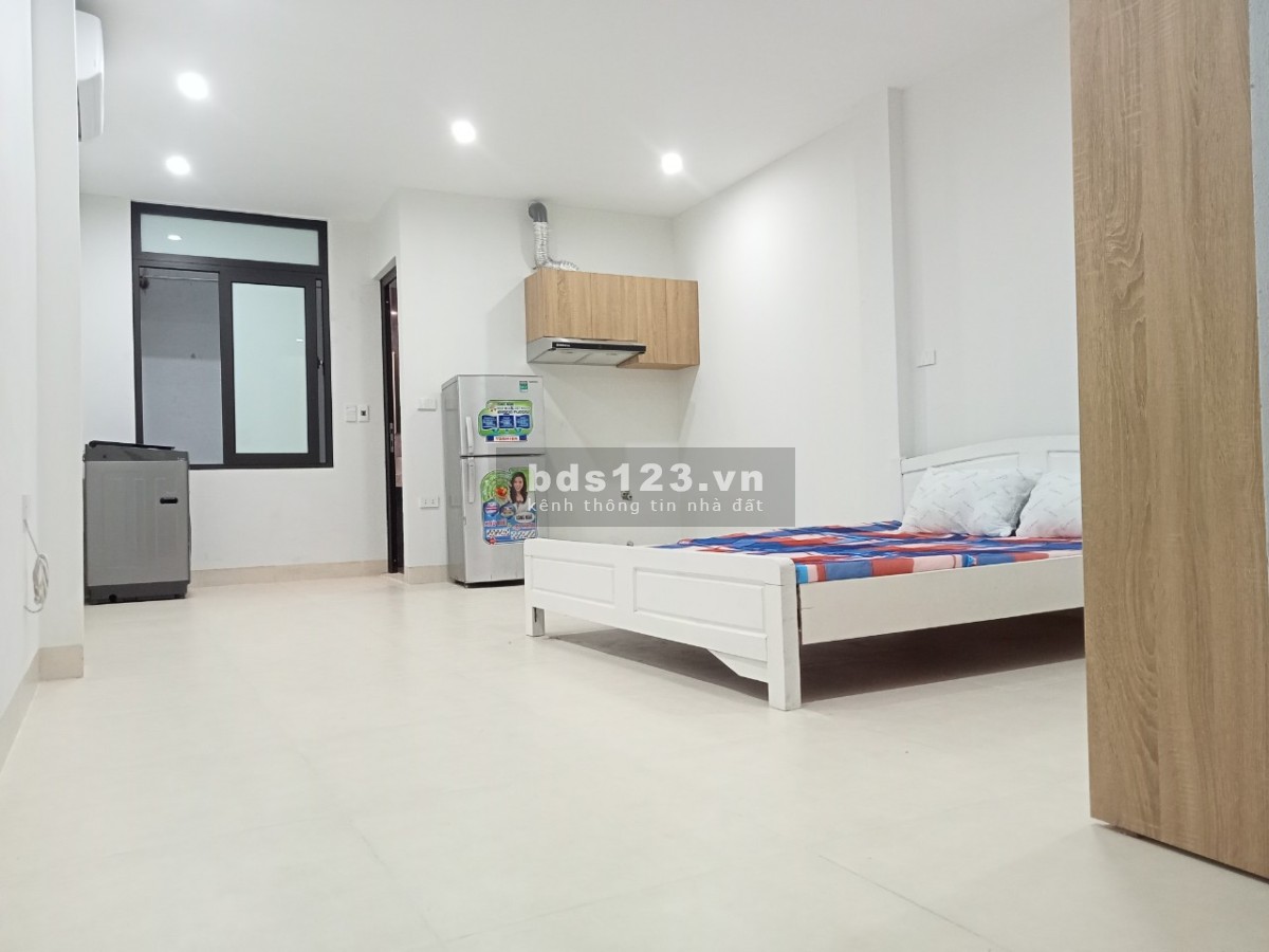 Cho thuê Ccmn Full đồ đẹp mới thoáng rộng tại 73 Phùng Khoang