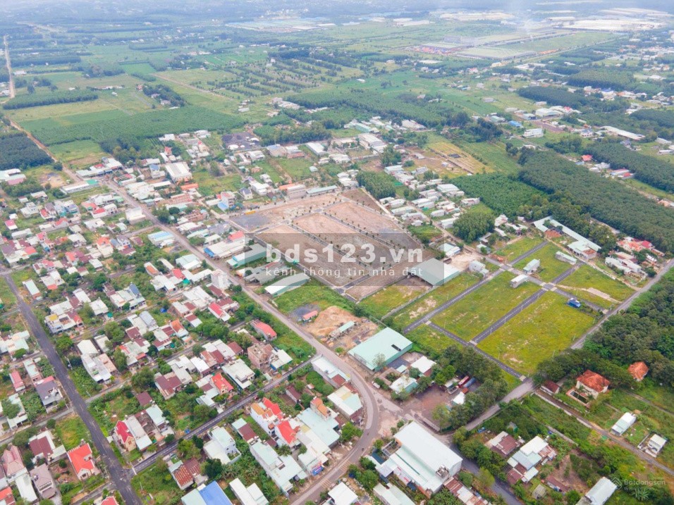 Cần bán đất nền view đẹp chính chủ giá 1 tỷ 8
