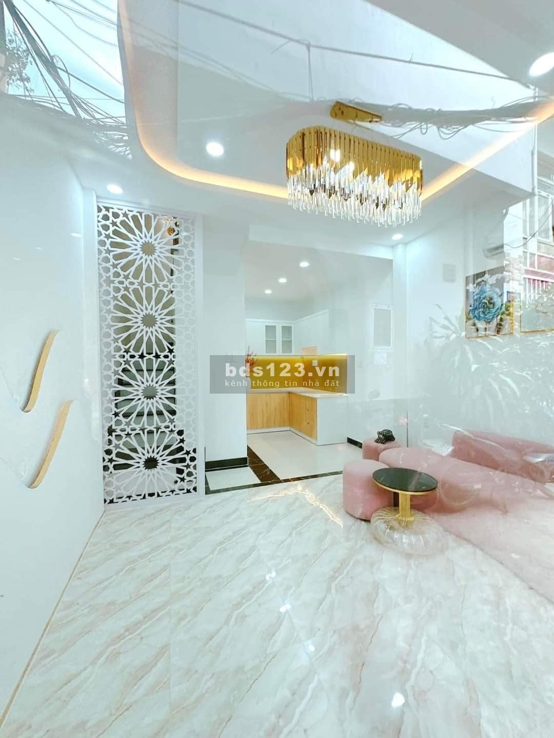 Bán nhà đẹp ngay tại trung tâm quận 3, diện tích 24M2 ~ 4.3 tỷ