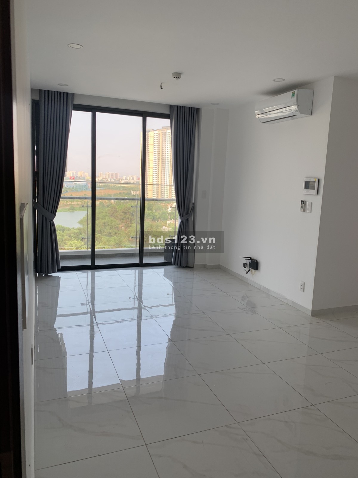 Căn hộ Precia 2 view hướng mát, nhà mới full bếp, rèm, 3 ML, MNN chỉ 11.5 triệu. Có suất ô tô