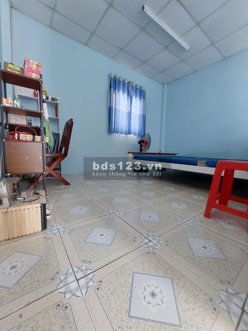 Bán nhà 1 trệt 1 lầu Kha Vạn Cân, Linh Tây, Thủ Đức. 44m2. Giá Chỉ 2.8 tỷ