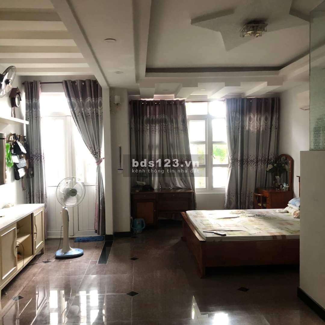 Bán nhà mặt tiền ngang 5m bề thế - Tặng full nội thất cao cấp