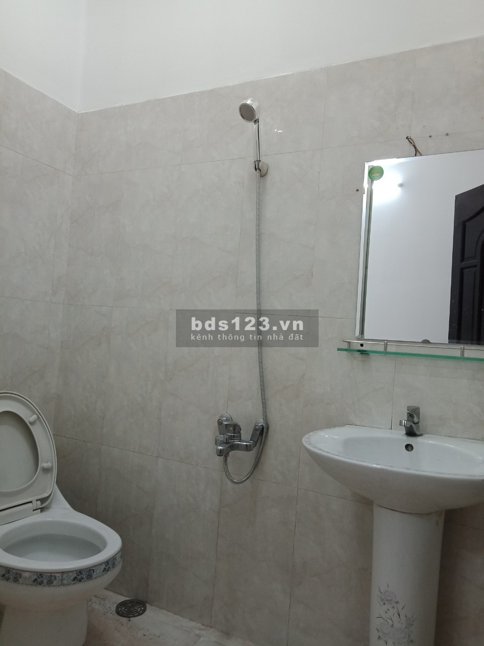 Cho thuê phòng cạnh ĐH Huflit - Hóc Môn - Chợ đầu mối - Ngã tư Trung Chánh