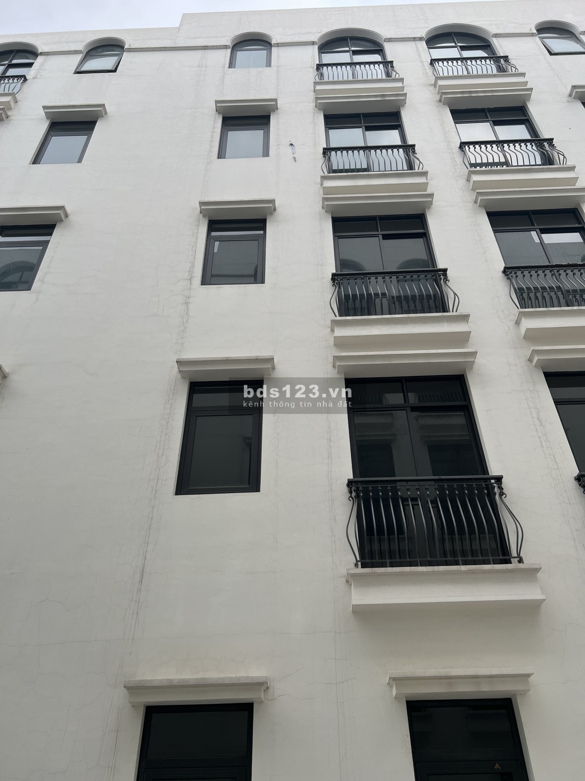 Shophouse TMDV Sao Biển 9A xây 97m2/ sàn tổng 450m2 giá 11.8 tỷ Vin Gia Lâm (0985941715)