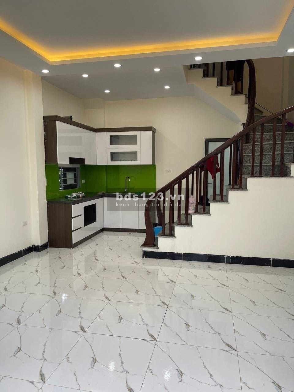 Bán nhà 4 tầng diện tích *55M2 Tứ Hiệp, Thanh Trì . Ô tô vào nhà. Giá hơn 3 Tỷ