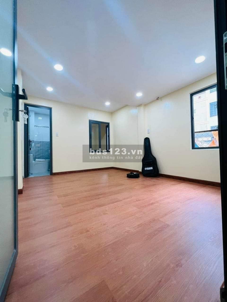 Bán nhà Lý Thánh Tông nhà mới đẹp vào ở ngay - 2 tầng - 46m2 - Tặng nội thất - Sát hỗ bơi