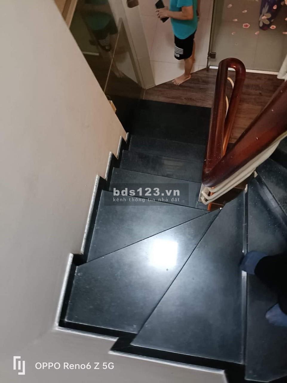 Chỉ 3 tỷ sở hữu nhà 3 lầu mới đẹp - Hẻm 3 gác thông thoáng