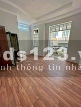 Bán nhà đẹp giá mềm 60m đường thống nhất