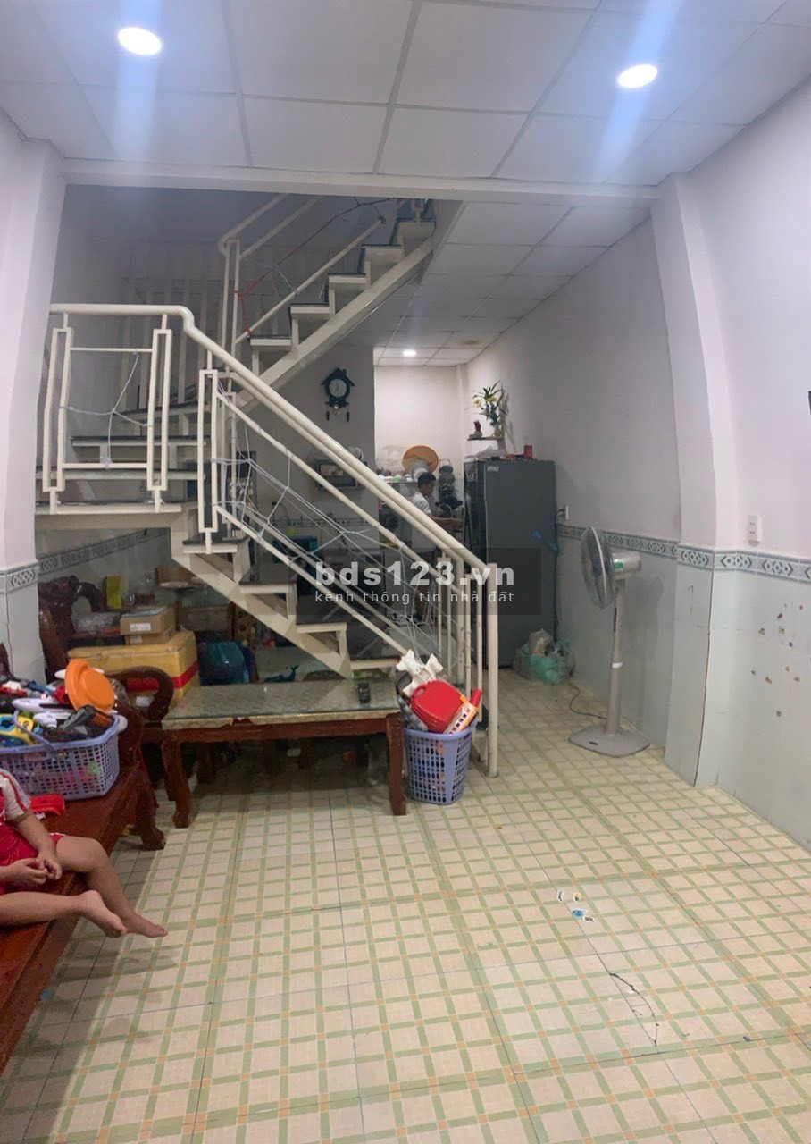 Bán nhà nhỏ SHR, Linh Tây, Thủ Đức - 32m2, 1T1L, 2PN - Giá Chỉ 2.79 Tỷ