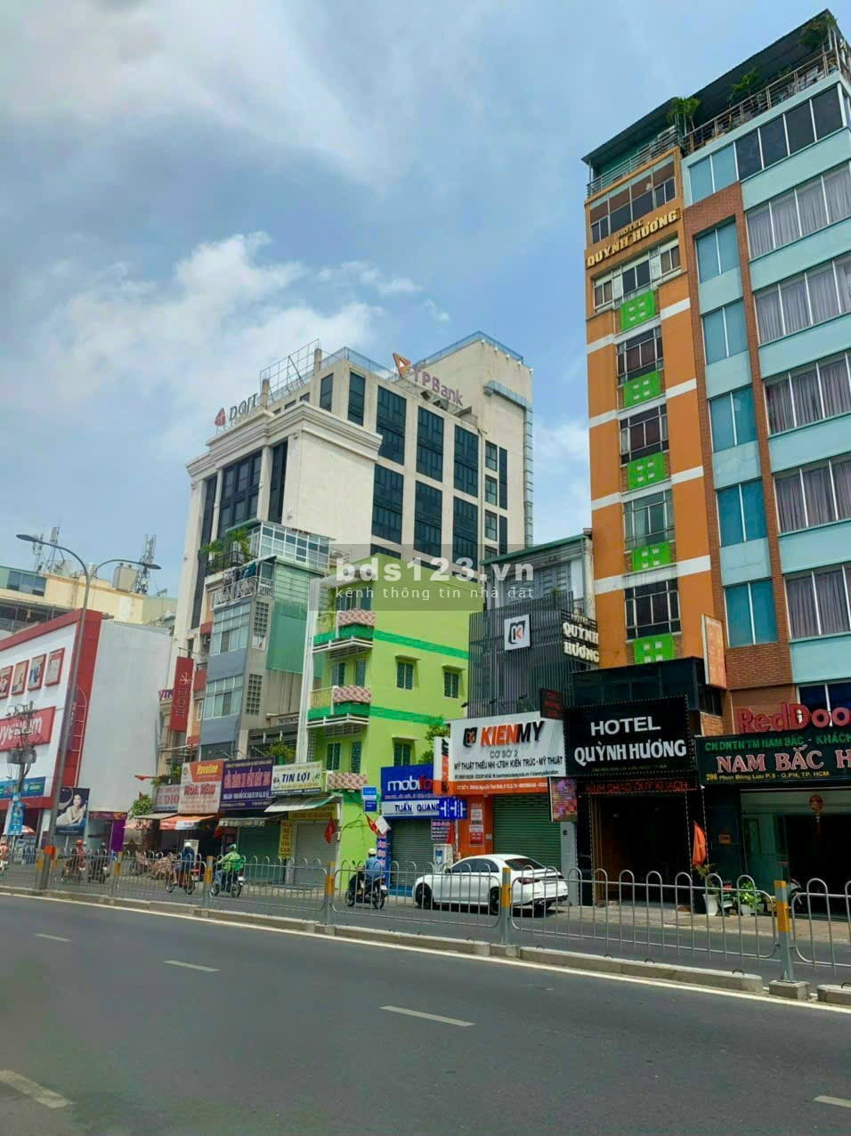Bán nhà mặt tiền Phan Văn Trị P11 Bình Thạnh, DT:7x26 (174m2) cấp 4, giá 31 tỷ 0911414334 Mr Tâm