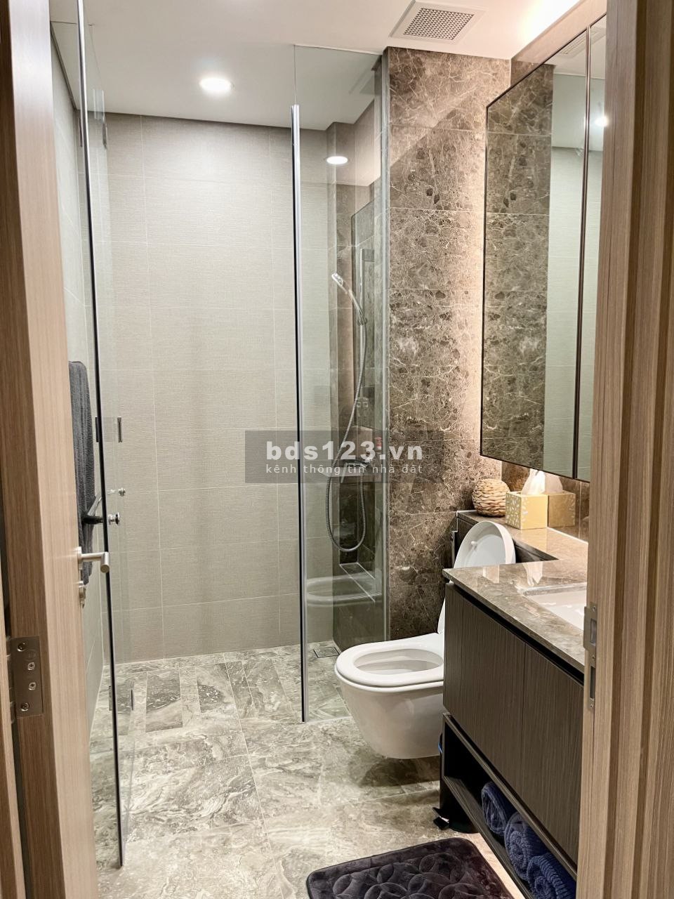Cập nhật cho thuê The River Thủ Thiêm giá tốt nhất 5/2023, 1PN 64m2 17tr, 2PN 94m2 21tr.0933 373 879