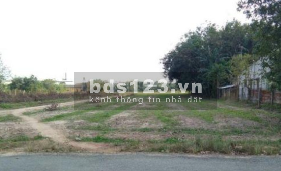 Cần tiền bán gấp lô đất gần KCN Phước Đông, diện tích 120M2, giá 700 triệu