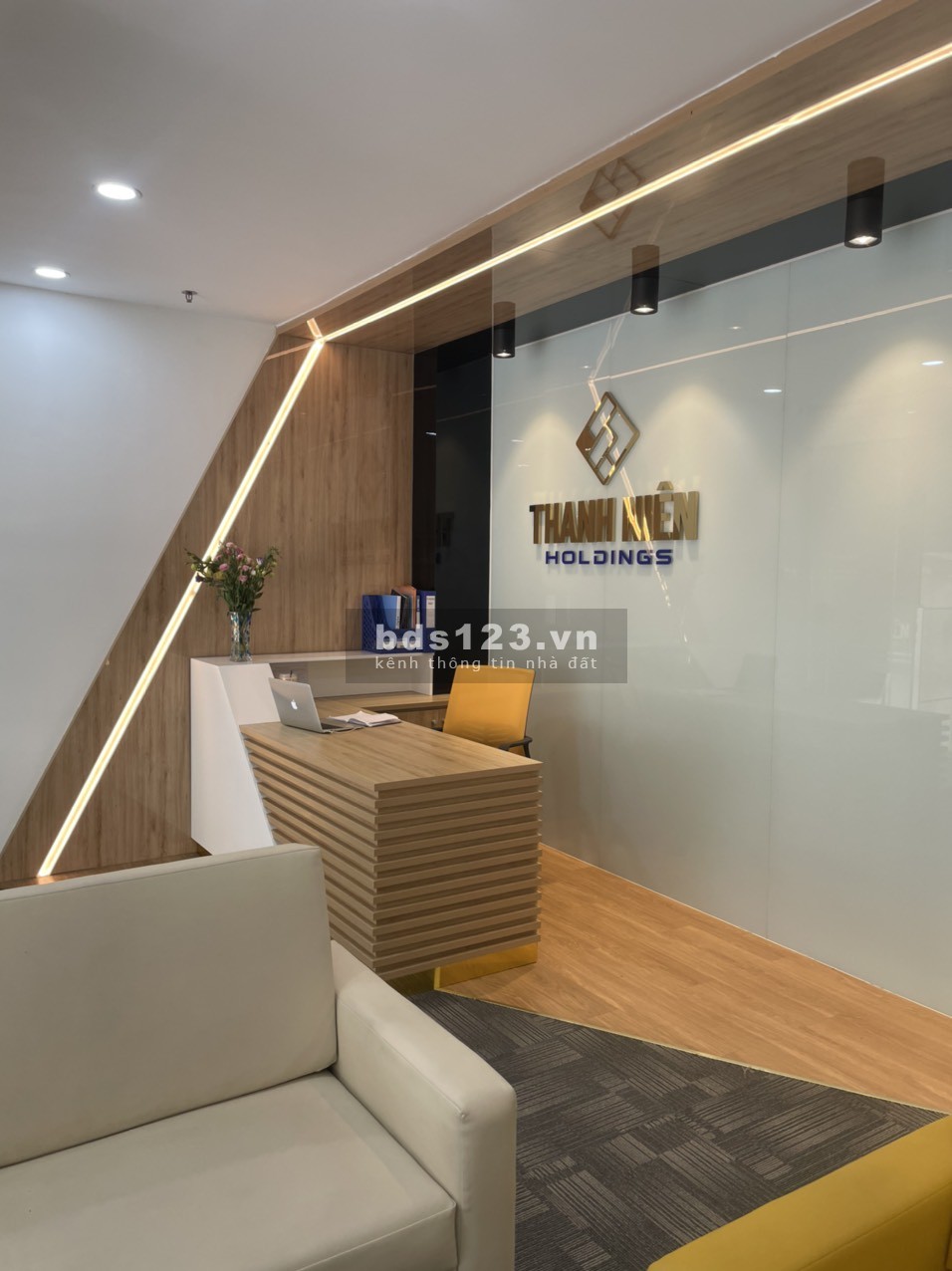Cho thuê VP giá rẻ DT 70m2 MT 633 đường Trần Xuân Soạn, Q7 giá chỉ 7.9 tr/th (đã bao gồm PQL)