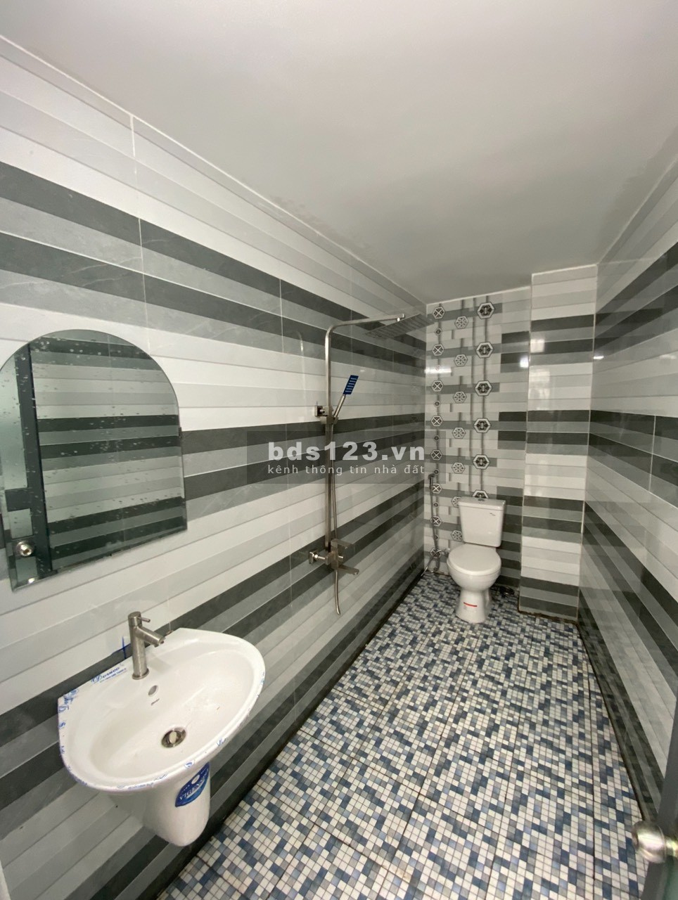 Nhà SHR 9Chủ Biên Hoà đường nhựa 8m giá rẽ nhất khu vực