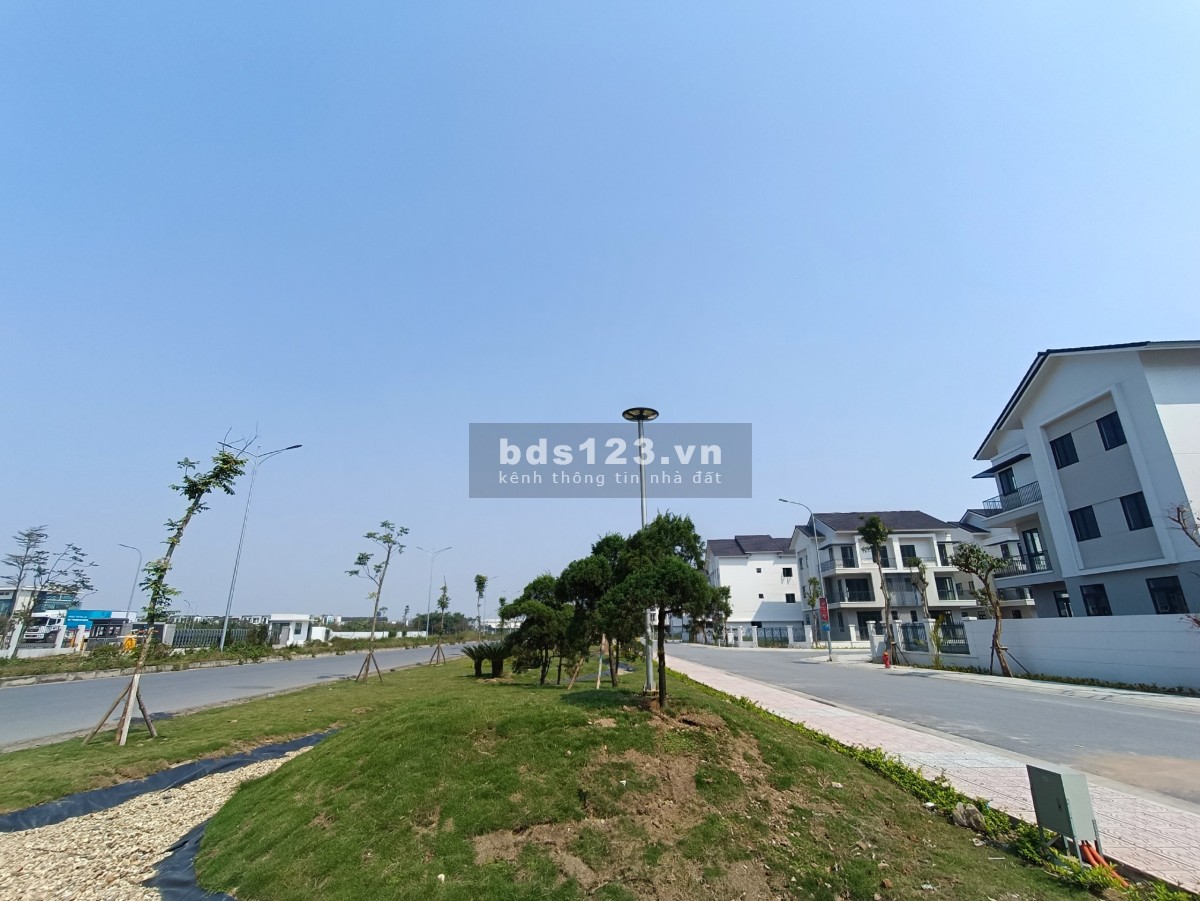 Chính chủ muốn bán villa 180m2 Centa Riverside Từ Sơn.