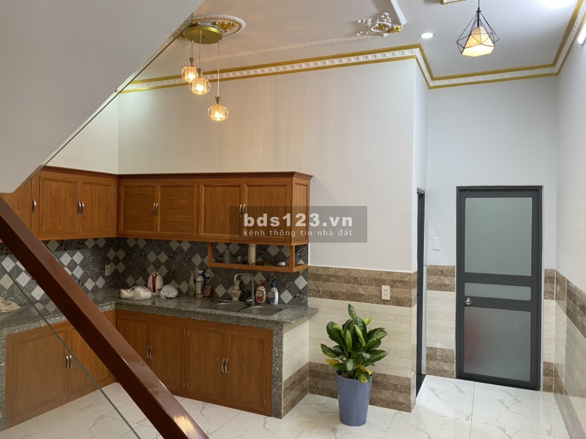 Nhà SHR 9Chủ Biên Hoà đường nhựa 8m giá rẽ nhất khu vực