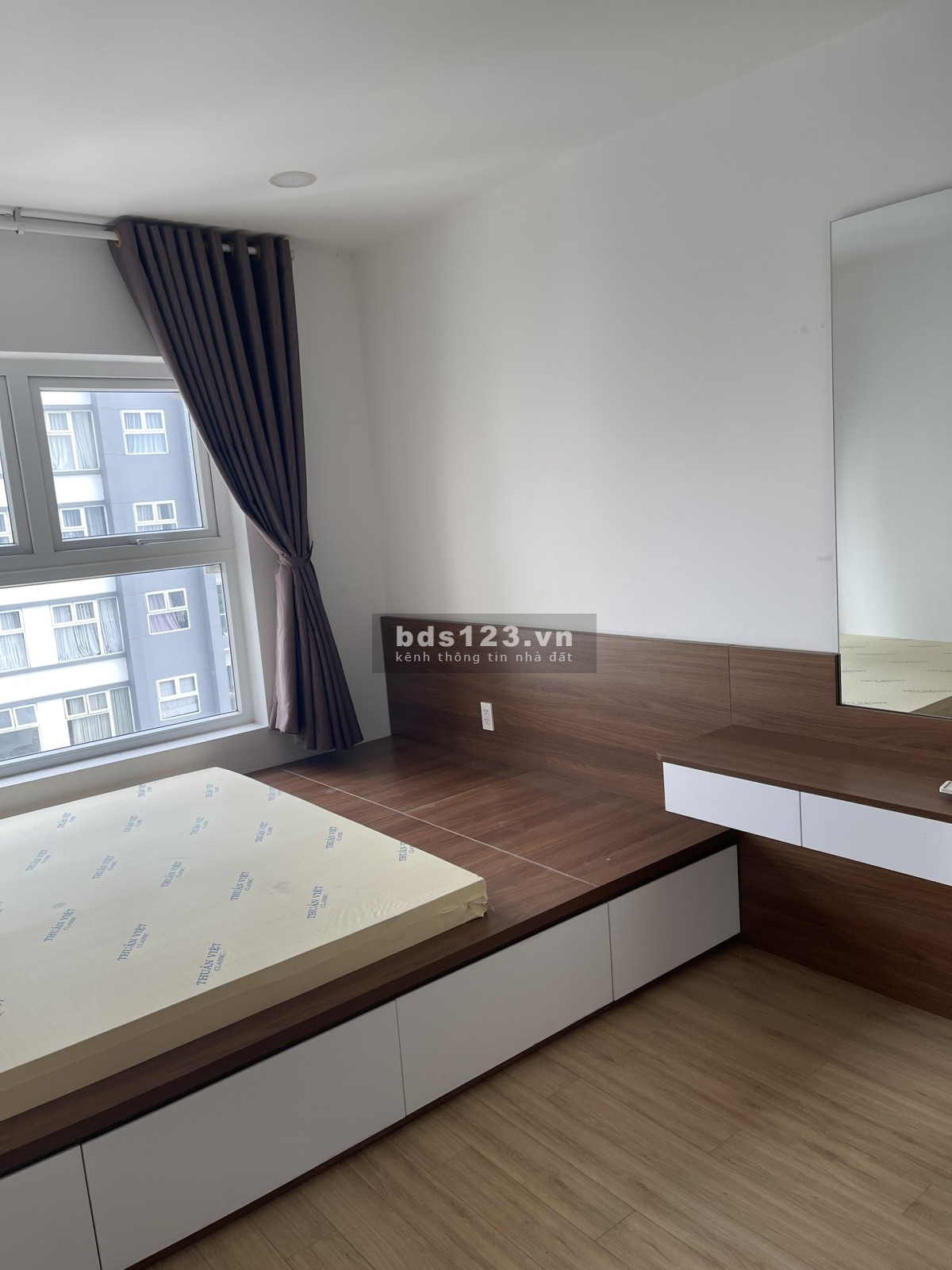 Cho thuê căn hộ cao cấp 70m2 2pn 2wc full nội thất, Xi Grand Court Q10