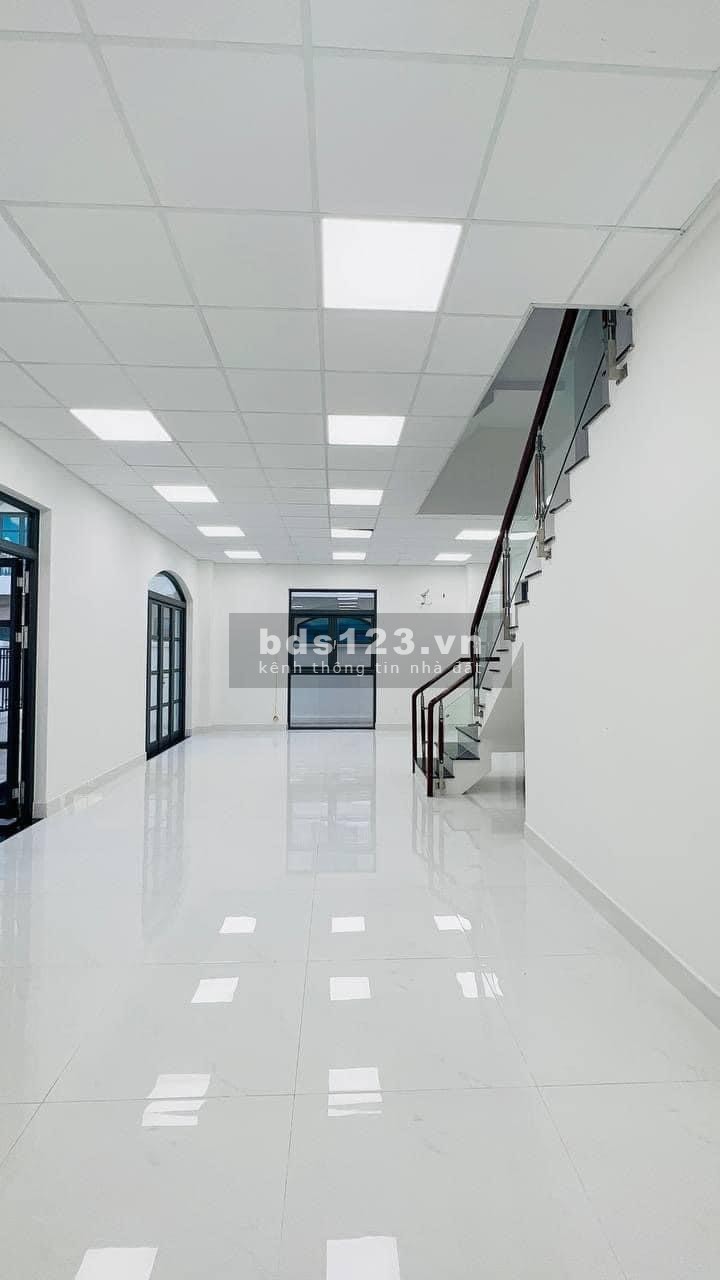 Cho thuê biệt thự đơn lập 250m2 hoàn thiện chỉ 40 triệu