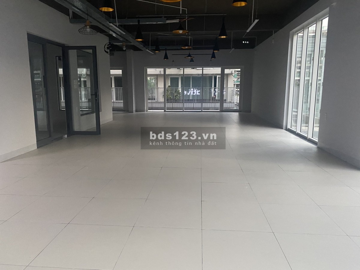 Mới nhất, cho thuê văn phòng cặp Shophouse chỉ 12.000$ góc siêu đẹp