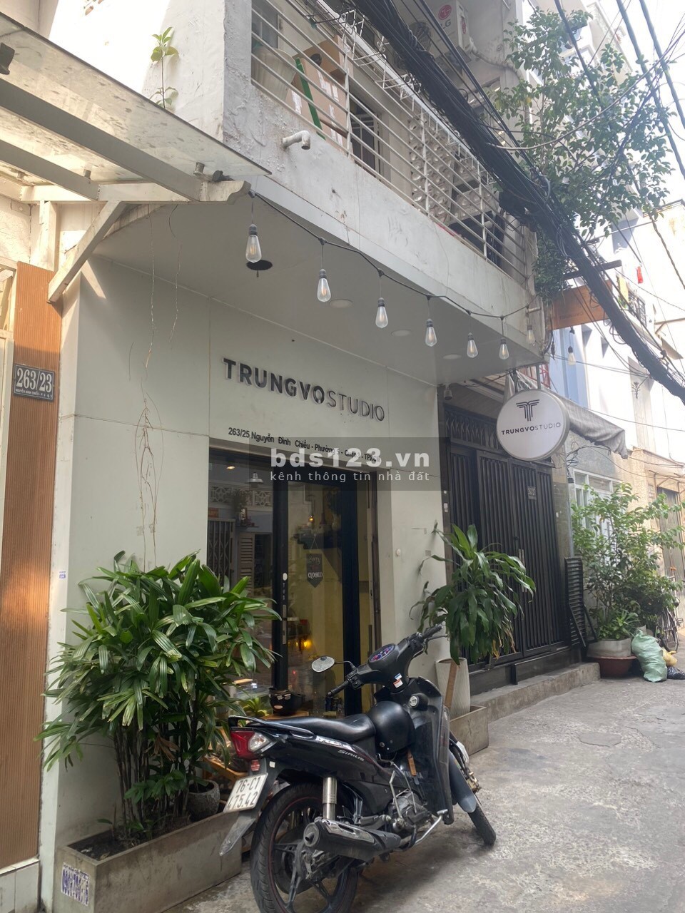 Cho thuê nhà 2 lầu hẻm xe hơi 263/25 Nguyễn Đình Chiểu Q3