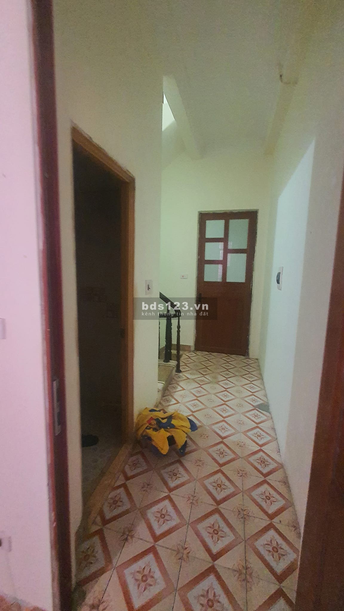 Bán nhà phố Xuân La, Tây Hồ. DT 52m, 4T, MT 4m, 5,5Tỷ. Vị trí trung tâm, An sinh cao Ở sướng, Đầu Tư