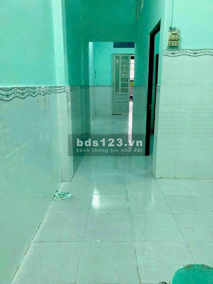 Nhà Bán, xã Xuân Thới Đông , huyện Hóc Môn