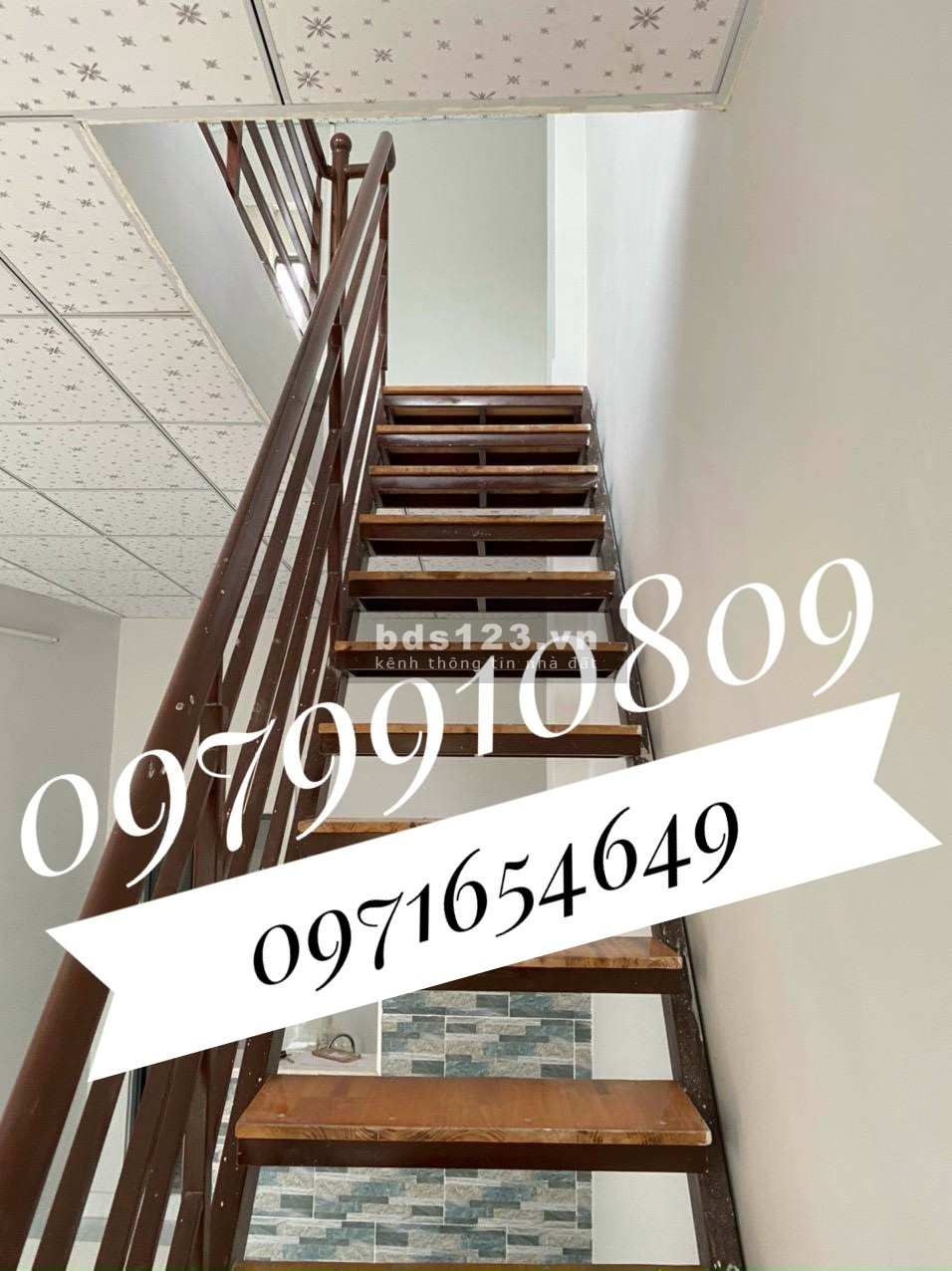 Bán Nhà Mặt Tiền Đường Kinh Doanh SHR 1Lầu 1Trệt Giá Chỉ:1Tỷ350Tr