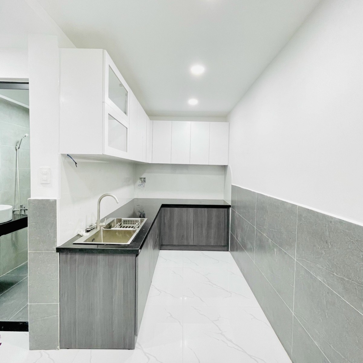 Chuyển nhượng nhà mới ở ngay trệt lửng, 55.7 m đường số 38 Hiệp Bình Chánh
