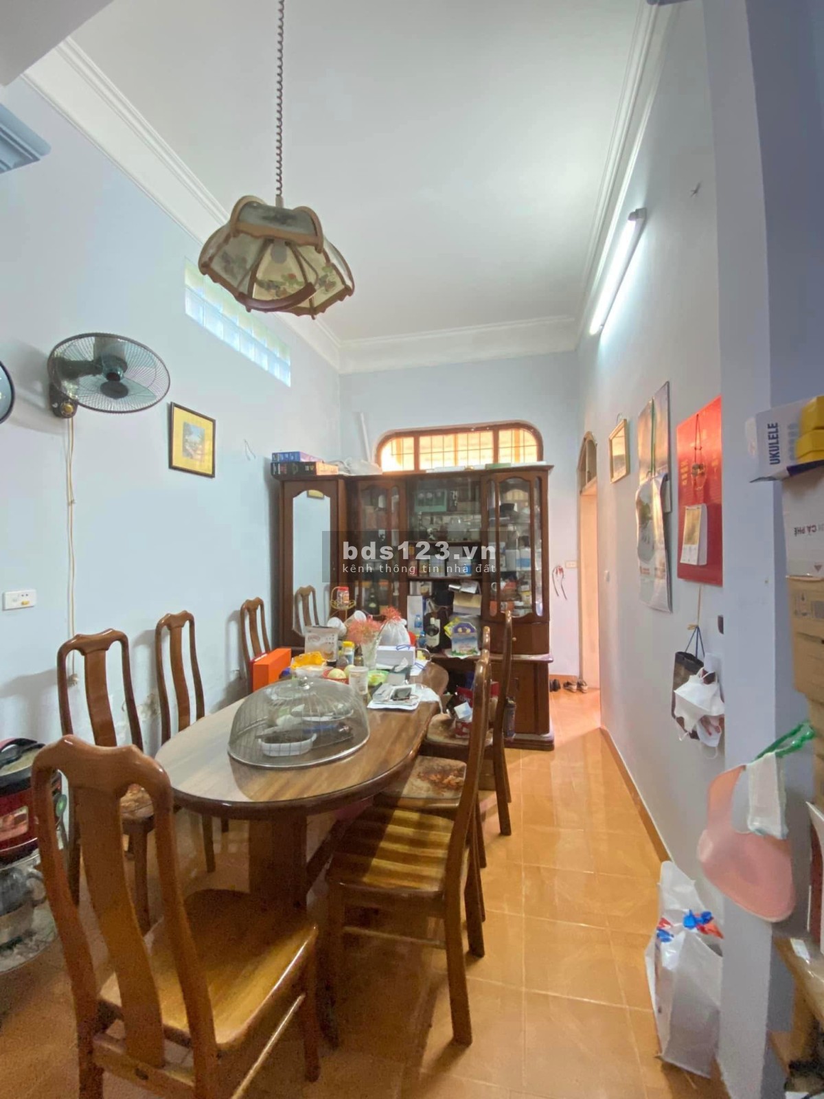Bán nhà phố Võng Thị, Tây Hồ. DT 88m, 4T, MT 9m, 13 Tỷ. Gần Hồ Tây, Sân Vườn, Ô Tô vào nhà, Ở sướng