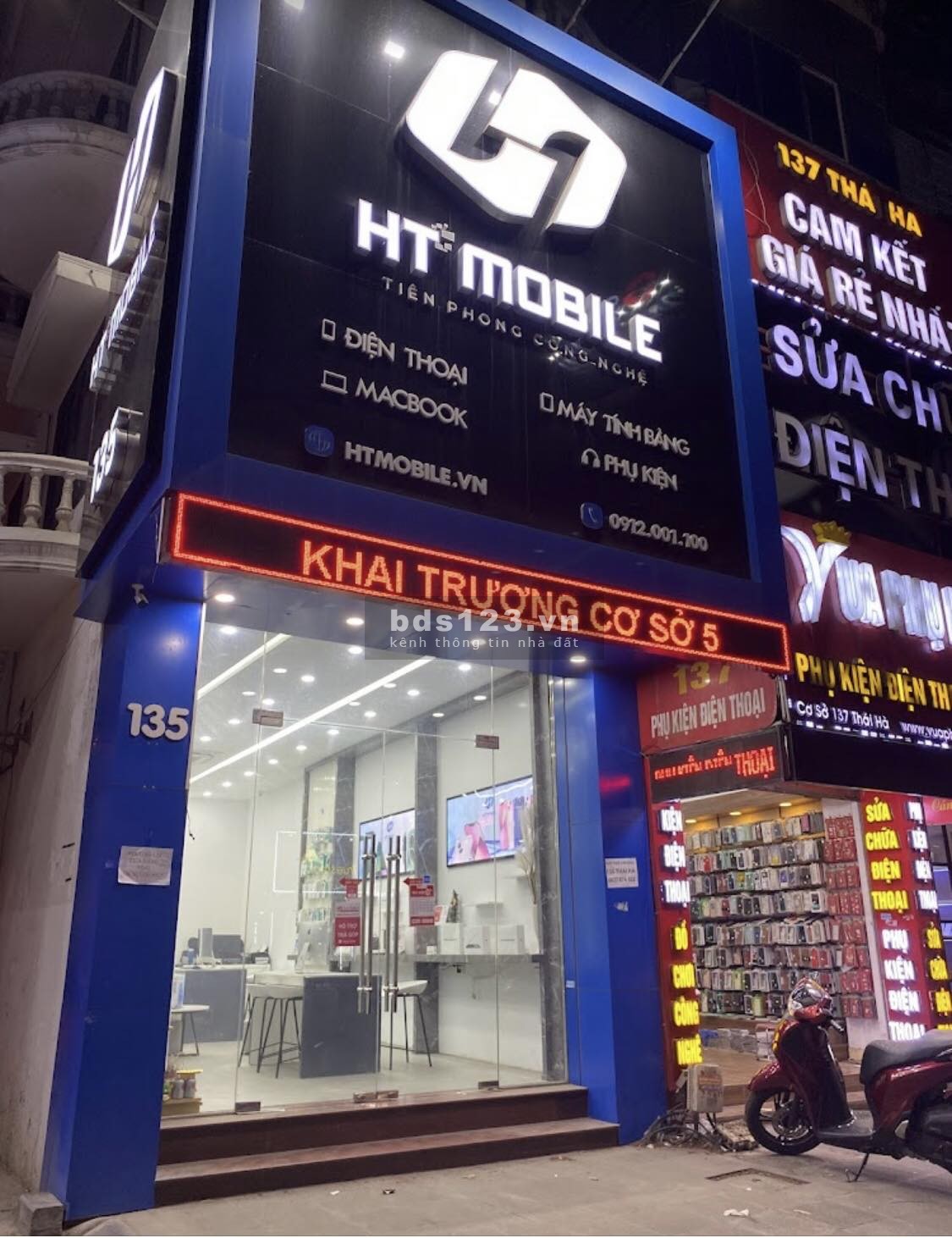 Cho thuê nhà mặt phố Thái Hà số 135, nhà 2 mặt tiền rất thuận tiện kinh doanh