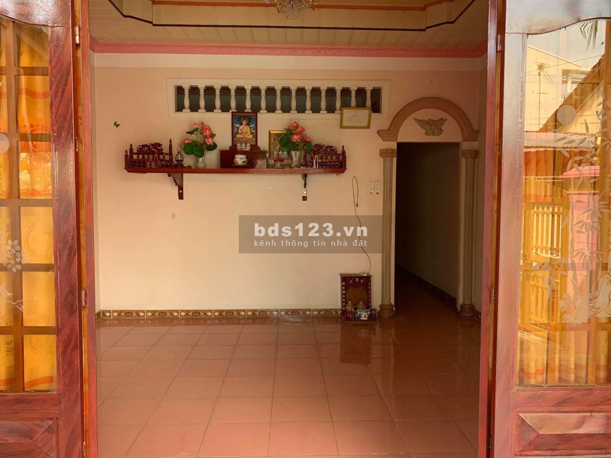 Cho thuê nhà 2 căn liền nhau mới sơn sửa - Lê Duẩn,thị trấn Long Thành