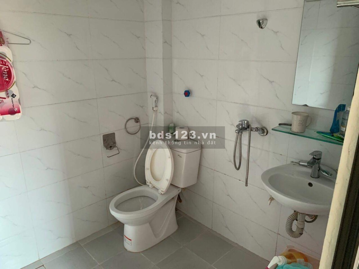 Cho thuê CCMN tại ngõ 58/19 trần bình ô tô đỗ cửa ở được luôn