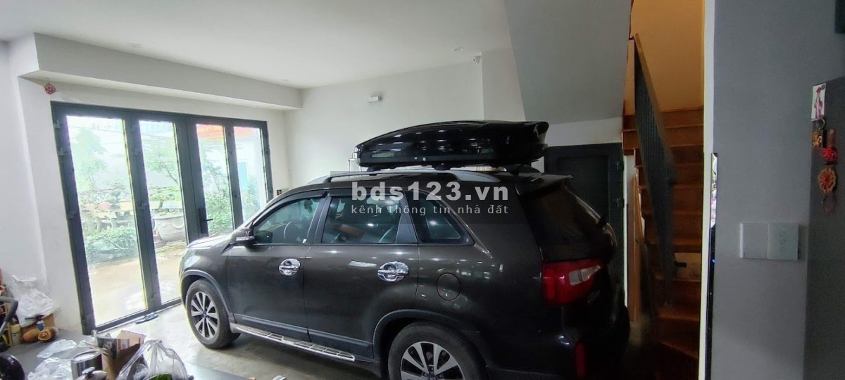 Cho thuê nhà view sông, sát Emart, Vincom Gò Vấp, yên tĩnh thoáng mát, thuận tiện di chuyển