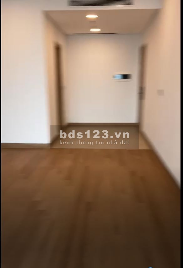 Bán CC chính chủ, giao nhà ngay Lancaster Láng, 57m2 hướng Đông Nam