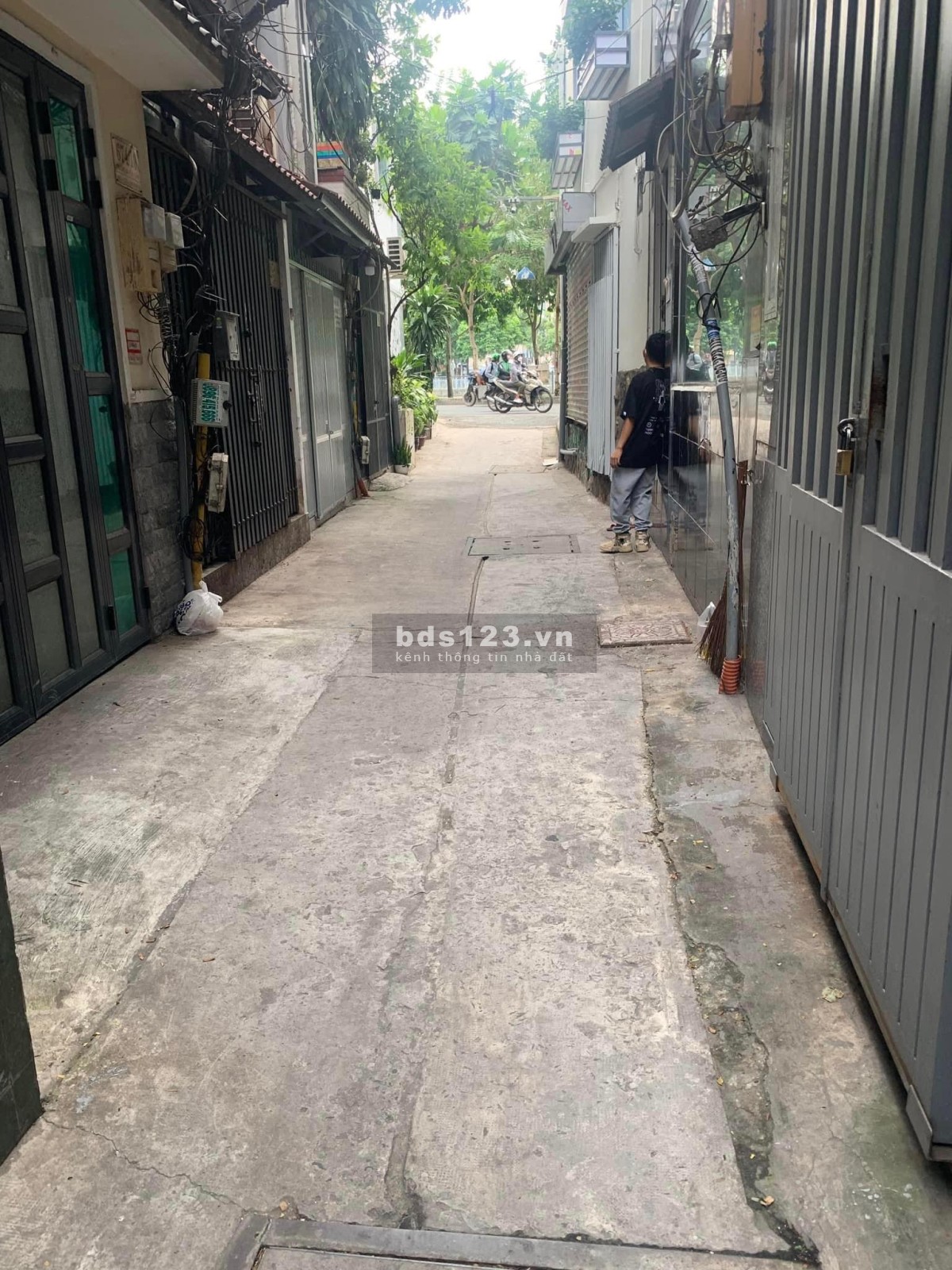 Bán nhà hẻm ba gác Trường Sa Phú Nhuận giá nhỉnh 2tỷ
