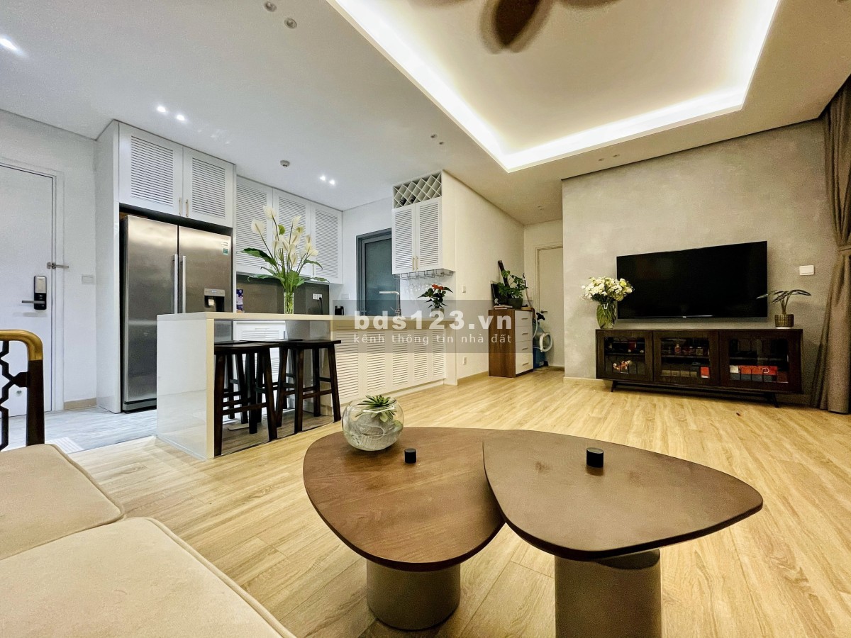 Bán nhanh 2 phòng ngủ Đảo Kim Cương full nội thất cao cấp chỉ 7.4 tỷ view nội khu - 0945 822 716.