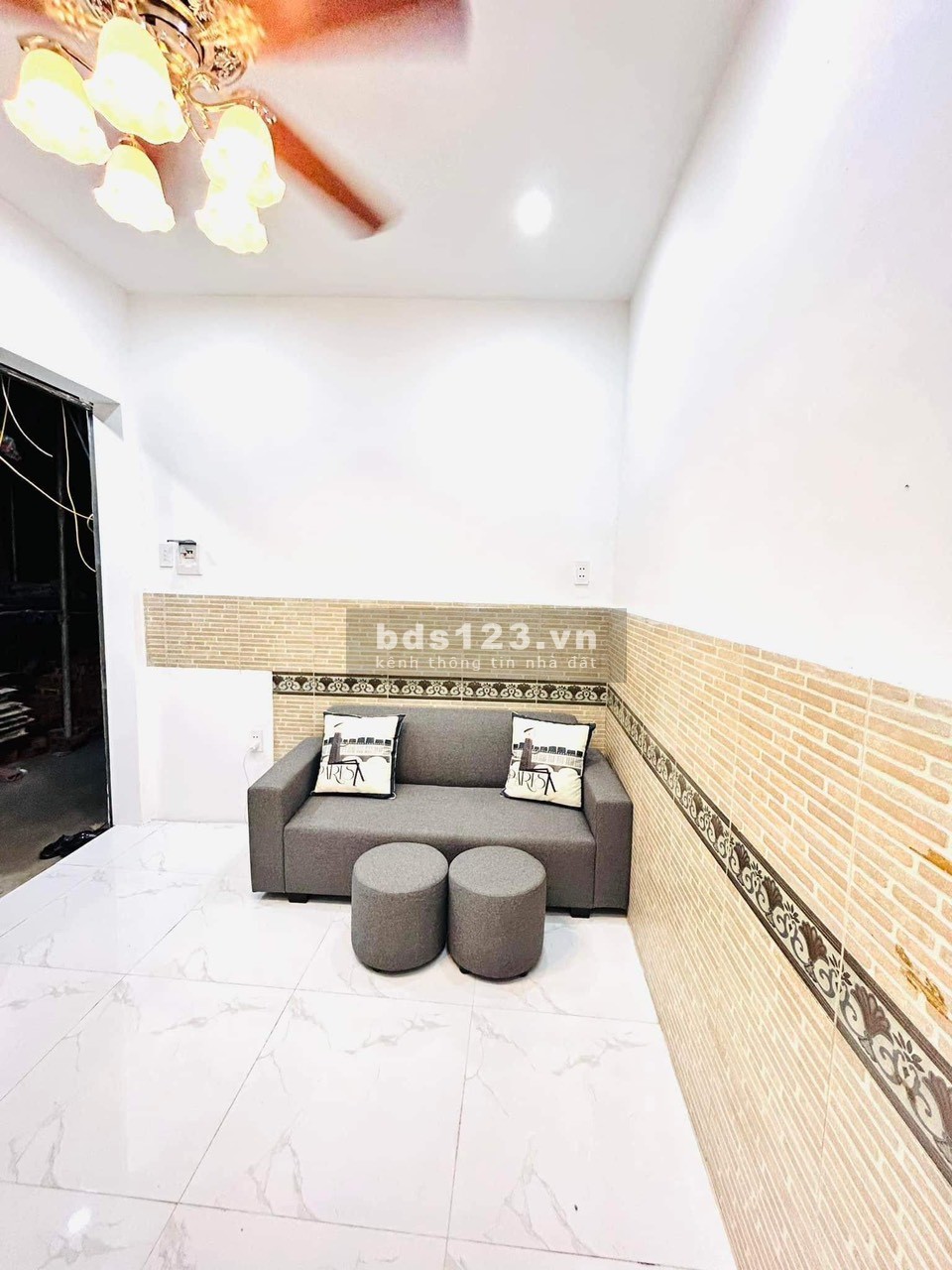 Bán nhà Tân Lạc (Đại La), gần các trường Bách Kinh Xây, chỉ 1,75 tỷ