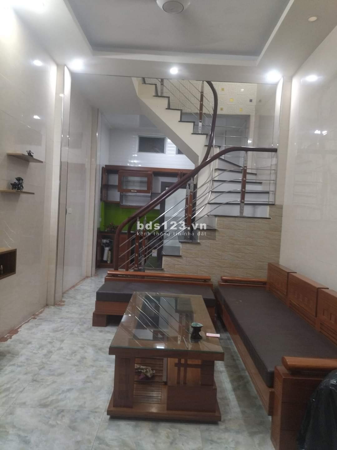Cho thuê nhà nguyên căn - Kim Mã - Ba Đình - 30m2 x 5T - Full nội thất - Giá: 15Tr/Th (Có TL)