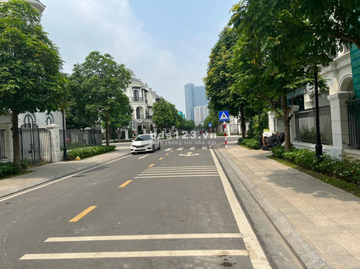 Bán liền kề Sao Biển 88.6 m2 giá 12.86 tỷ tại Vin Gia Lâm (0985941715)