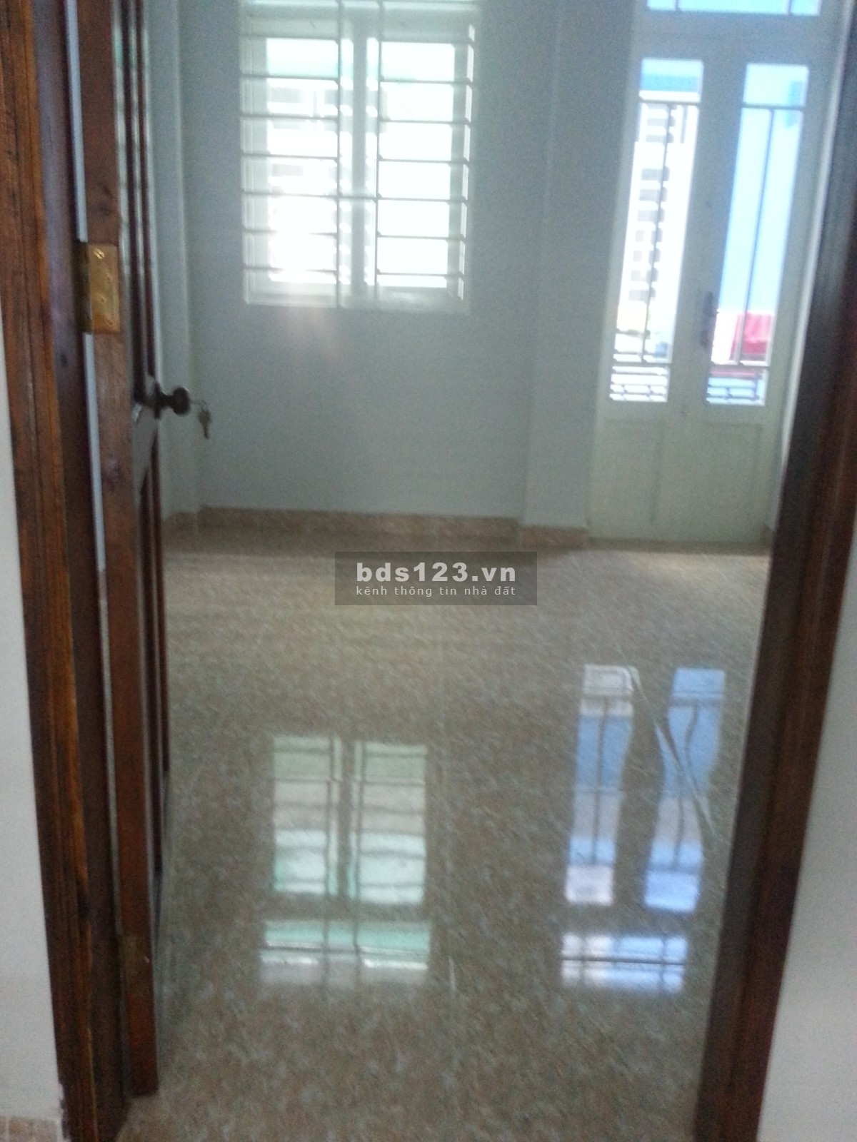 Bán nhà 2 lầu đường Mễ Cốc, Quận 8, HCM giá 2 tỷ 1