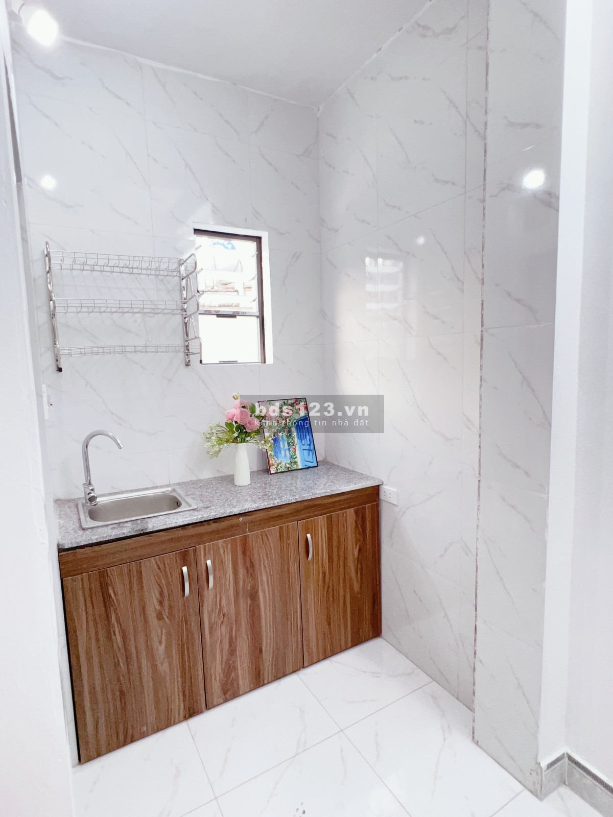 Cho thuê phòng trọ CCMN tại Ngõ 20 Hồ Tùng Mậu nhà mới 1 khách 1 ngủ vào ở luôn