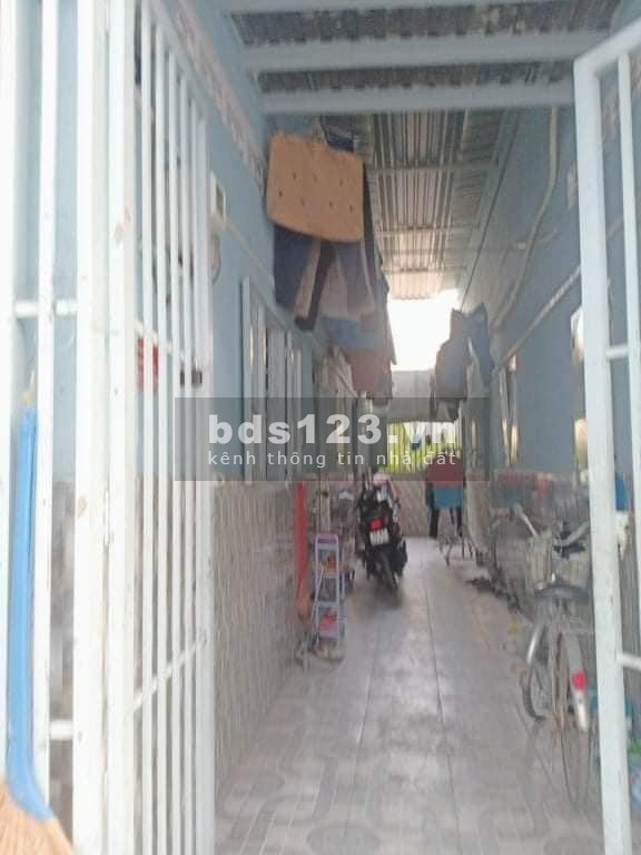 Dãy trọ 12 phòng, SHR, đường Trần Văn Chẩm, Tân Thông Hội,CC 825 triệu 256m2